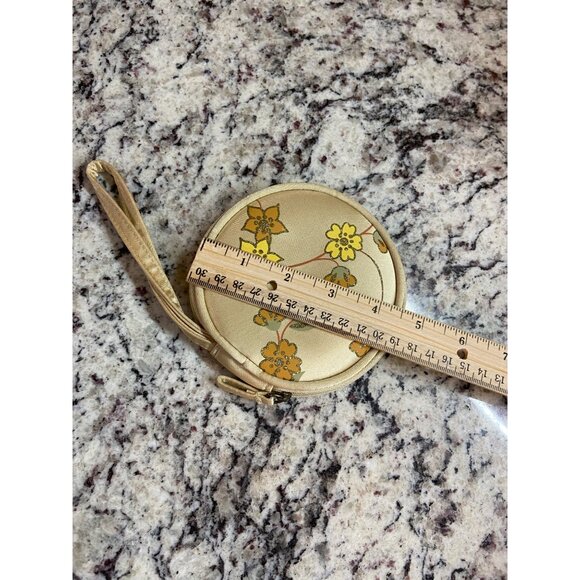 Avon wristlet Asian Oriental Floral round coin purse zip closure Boho - Picture 5 of 5